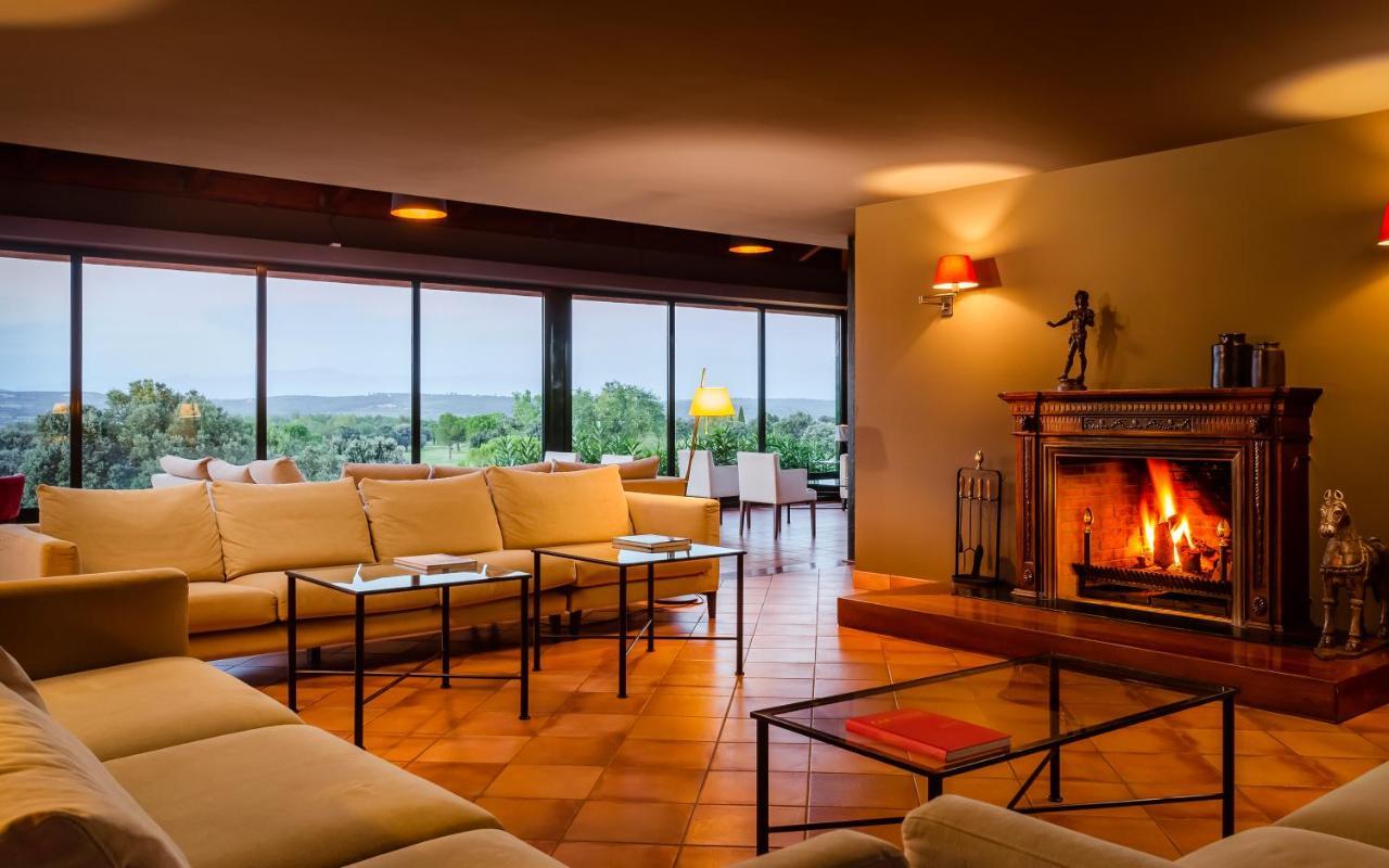 Hotel Torremirona Golf & Spa Навата Екстер'єр фото