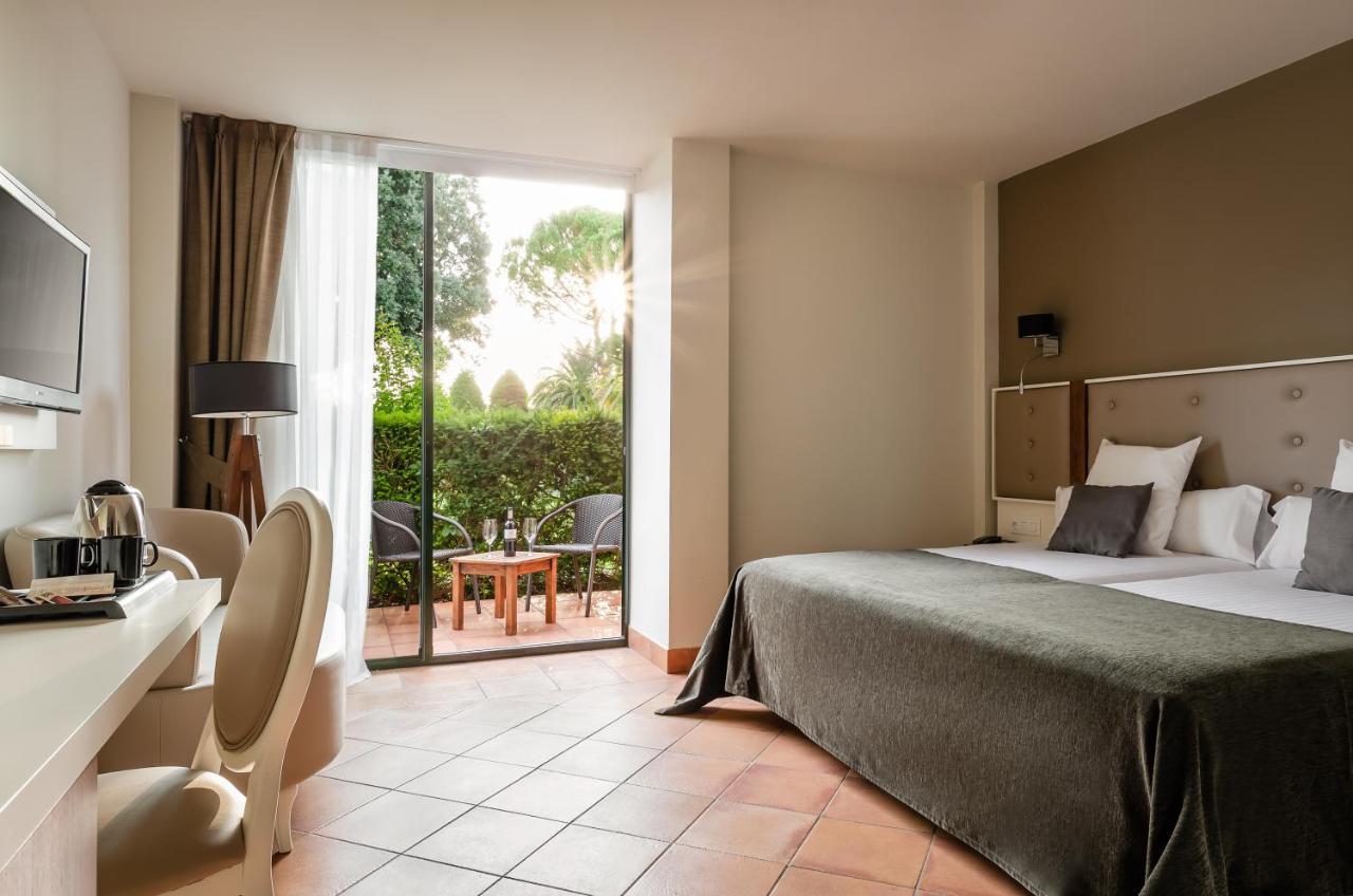 Hotel Torremirona Golf & Spa Навата Екстер'єр фото