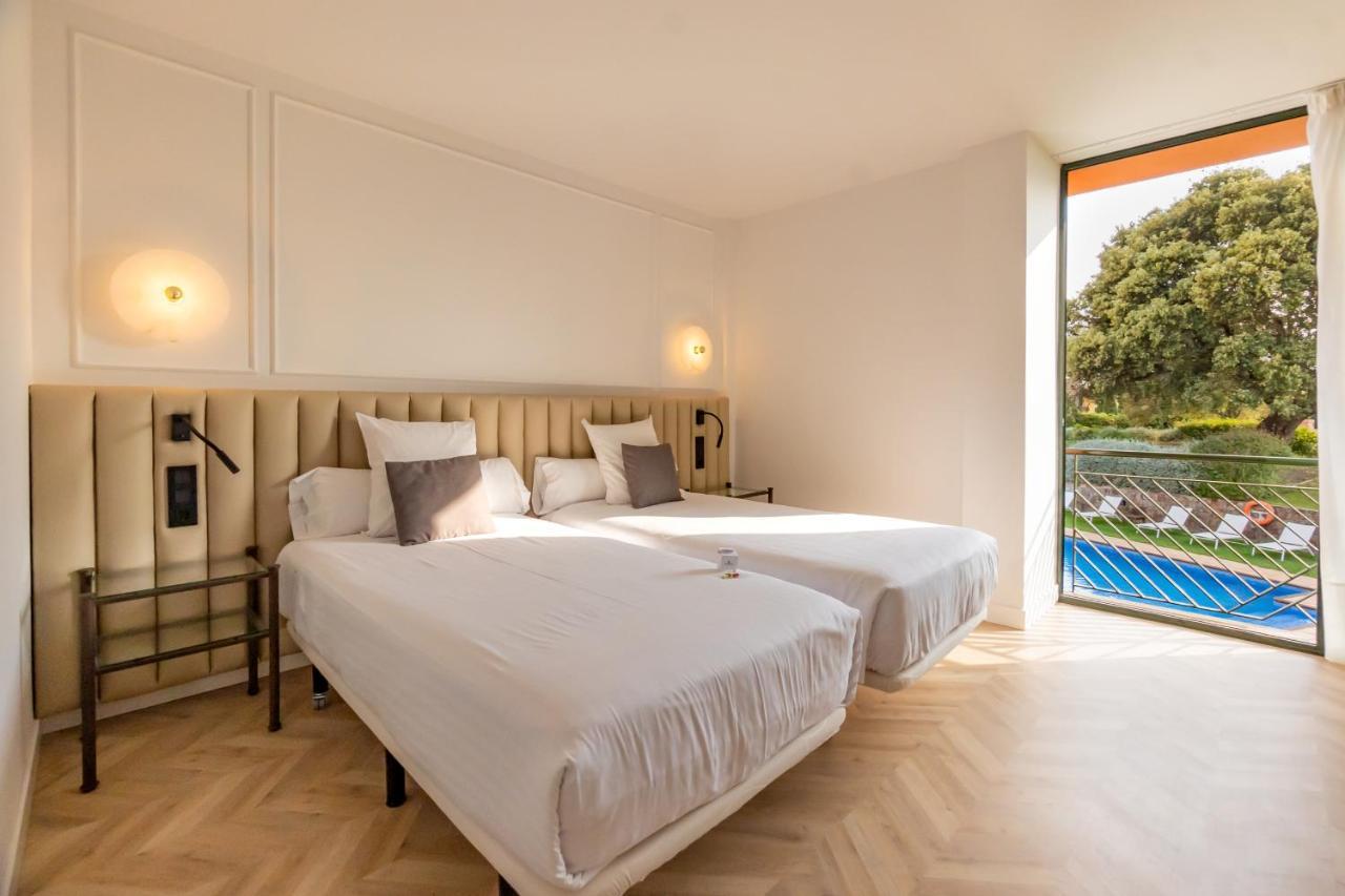 Hotel Torremirona Golf & Spa Навата Екстер'єр фото